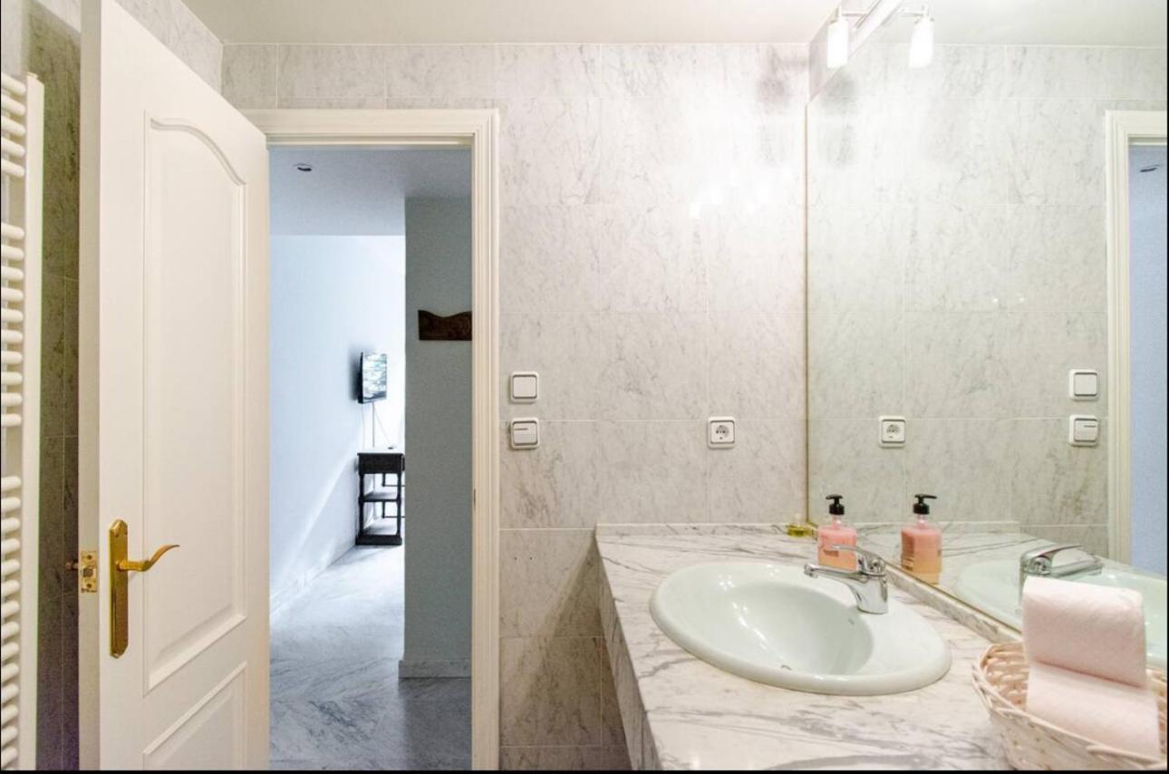 Arruzafa Home Cordoba Luaran gambar